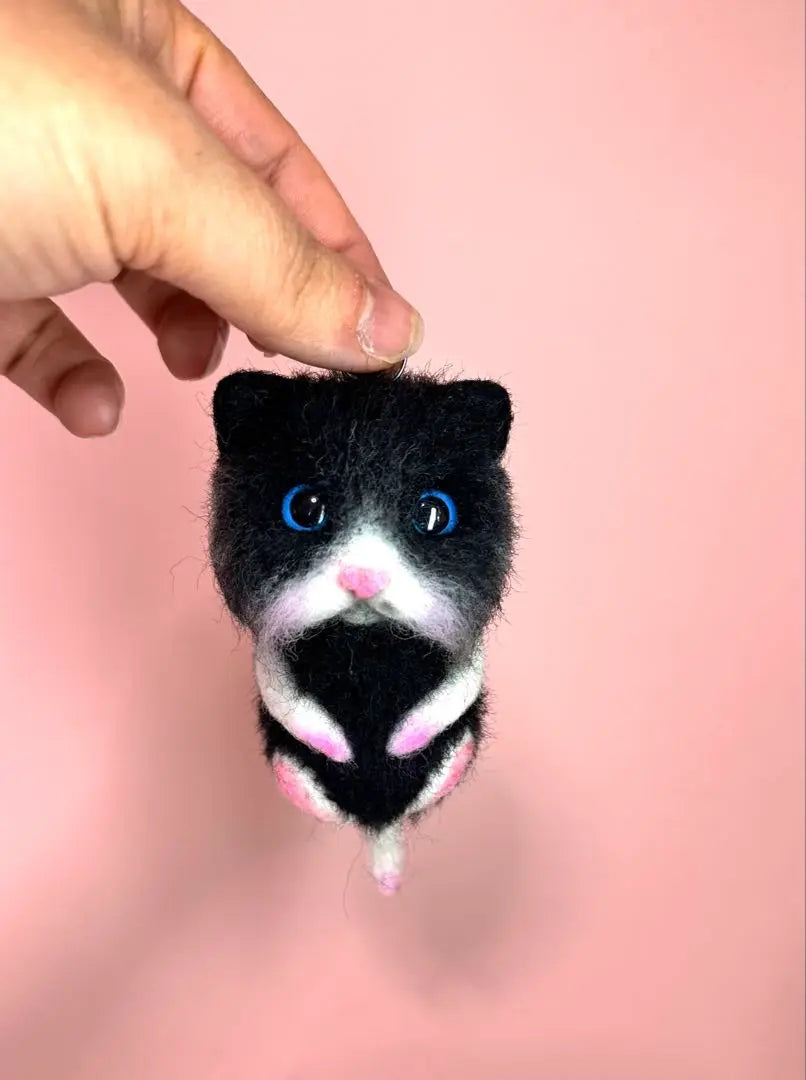 Wool Cat/Black and White Hairy Cat/Keychain Cat