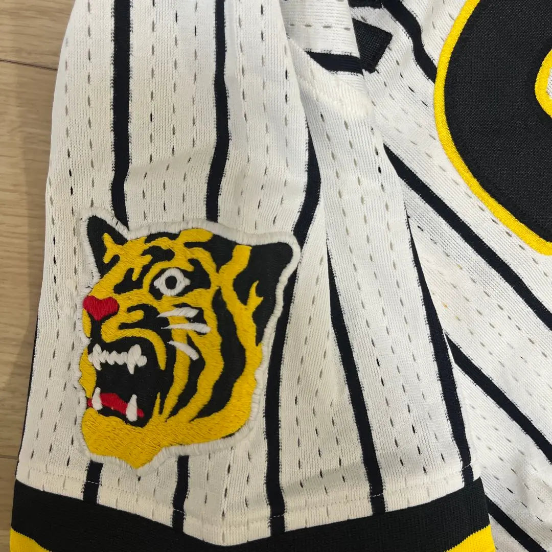 Super rare Hanshin Tigers Miyata Norikei, practical uniform, Kubota Slugger, made by Descente