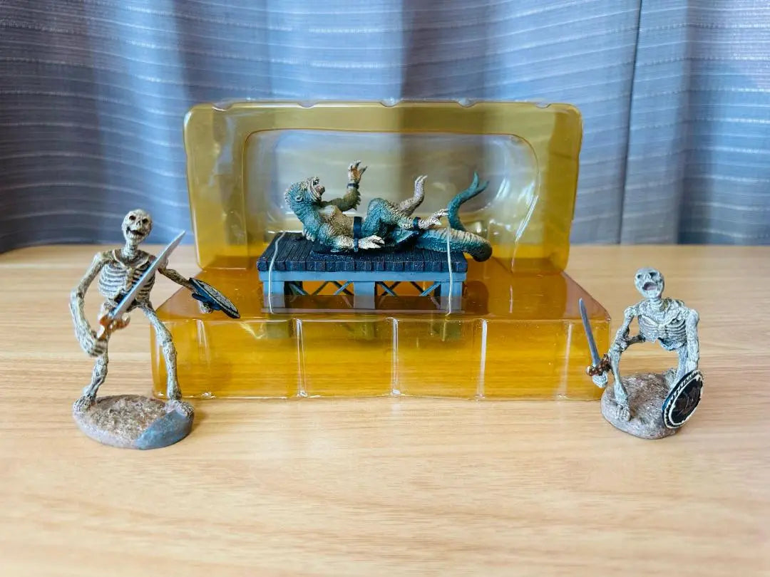 XPLUS Ray Harryhausen Ema Ryu Experiment Table