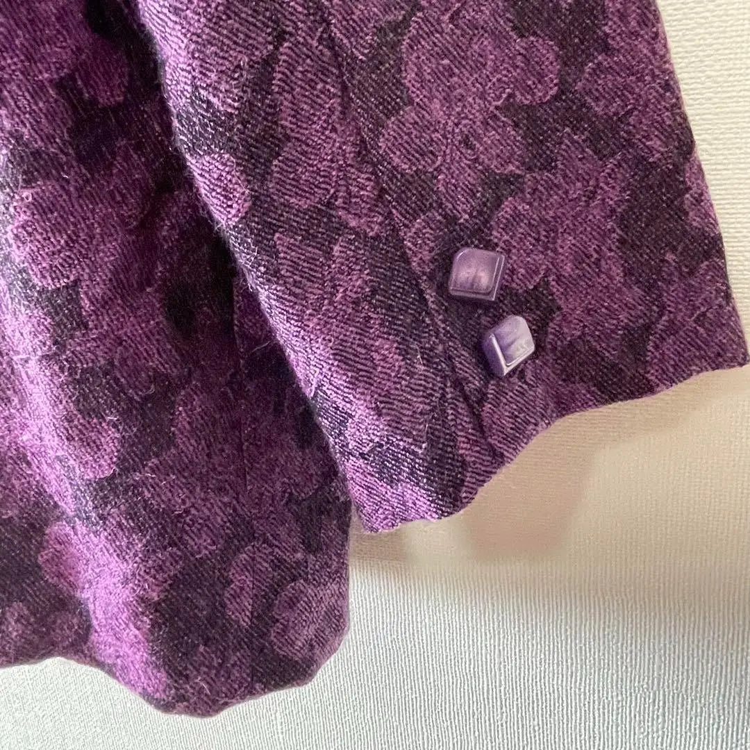 [Akimode Salon] Chaqueta sin cuello de los años 80 con estampado floral en color morado M e0153