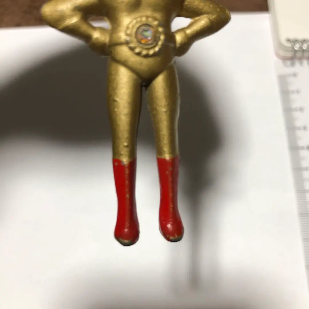 Character-type metal keychain Spectrum Man