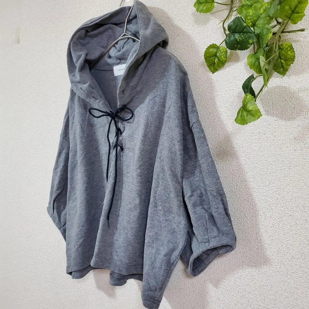 [rivet & surge] Spring hooded poncho, lace-up ribbon, lace hoodie