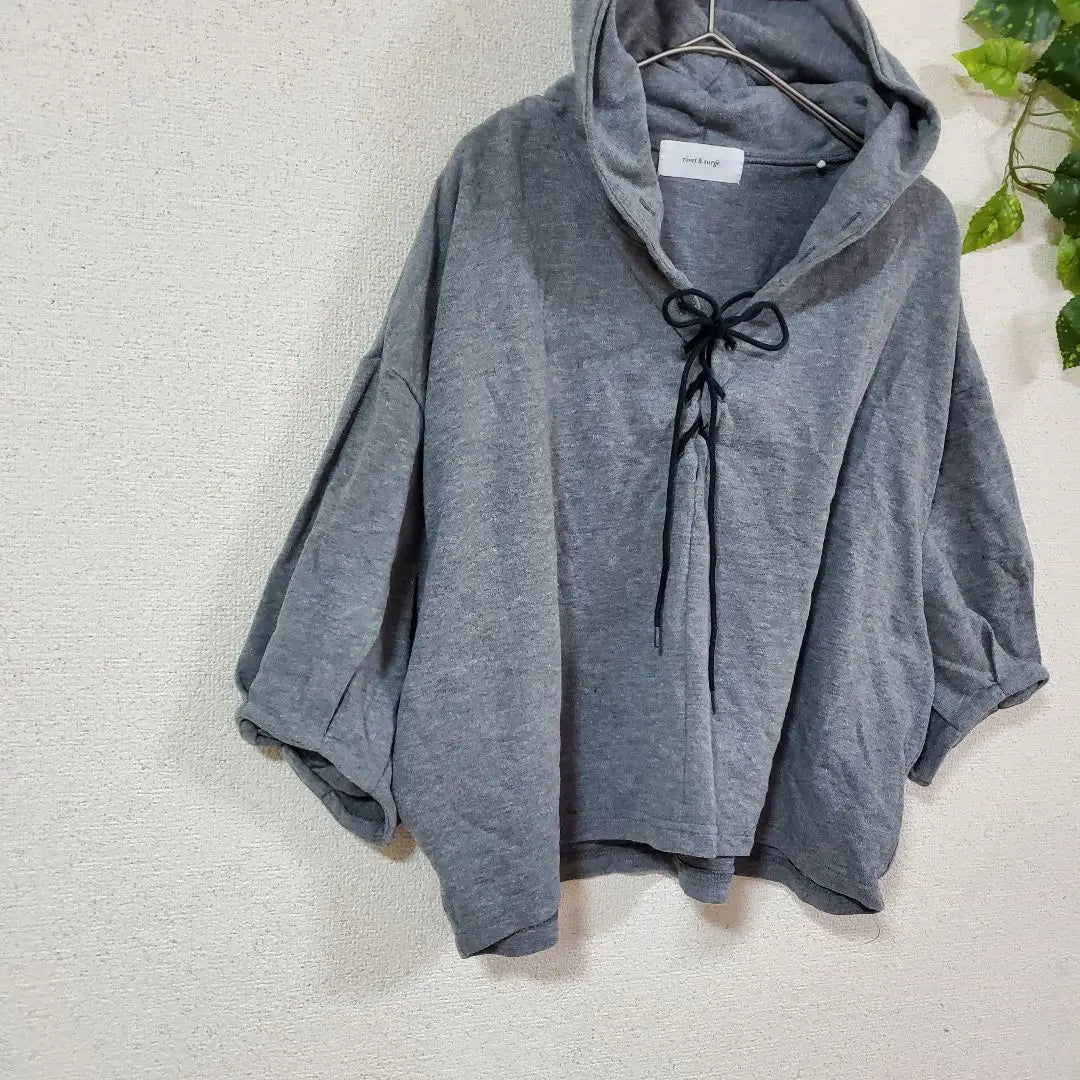 [rivet & surge] Spring hooded poncho, lace-up ribbon, lace hoodie