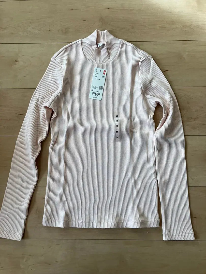 * UNIQLO Rib High Neck Long Sleeve M size with new tag | ＊新品タグ付きユニクロリブハイネック長袖Mサイズ