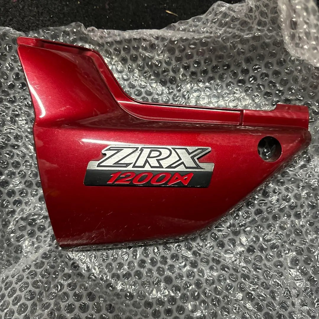 ZRX1200 side cover left