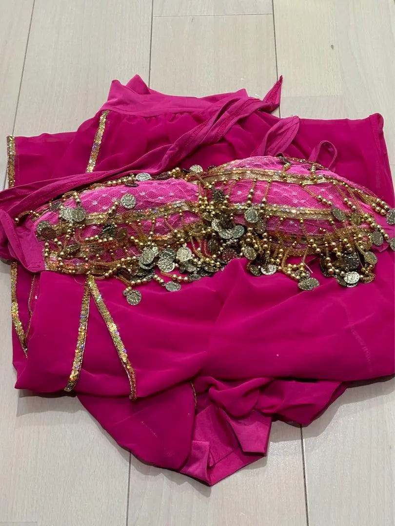 Conjunto de traje de danza del vientre rosa