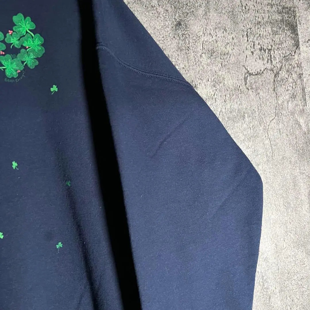 Vintage Navy Clover Sweatshirt 90s