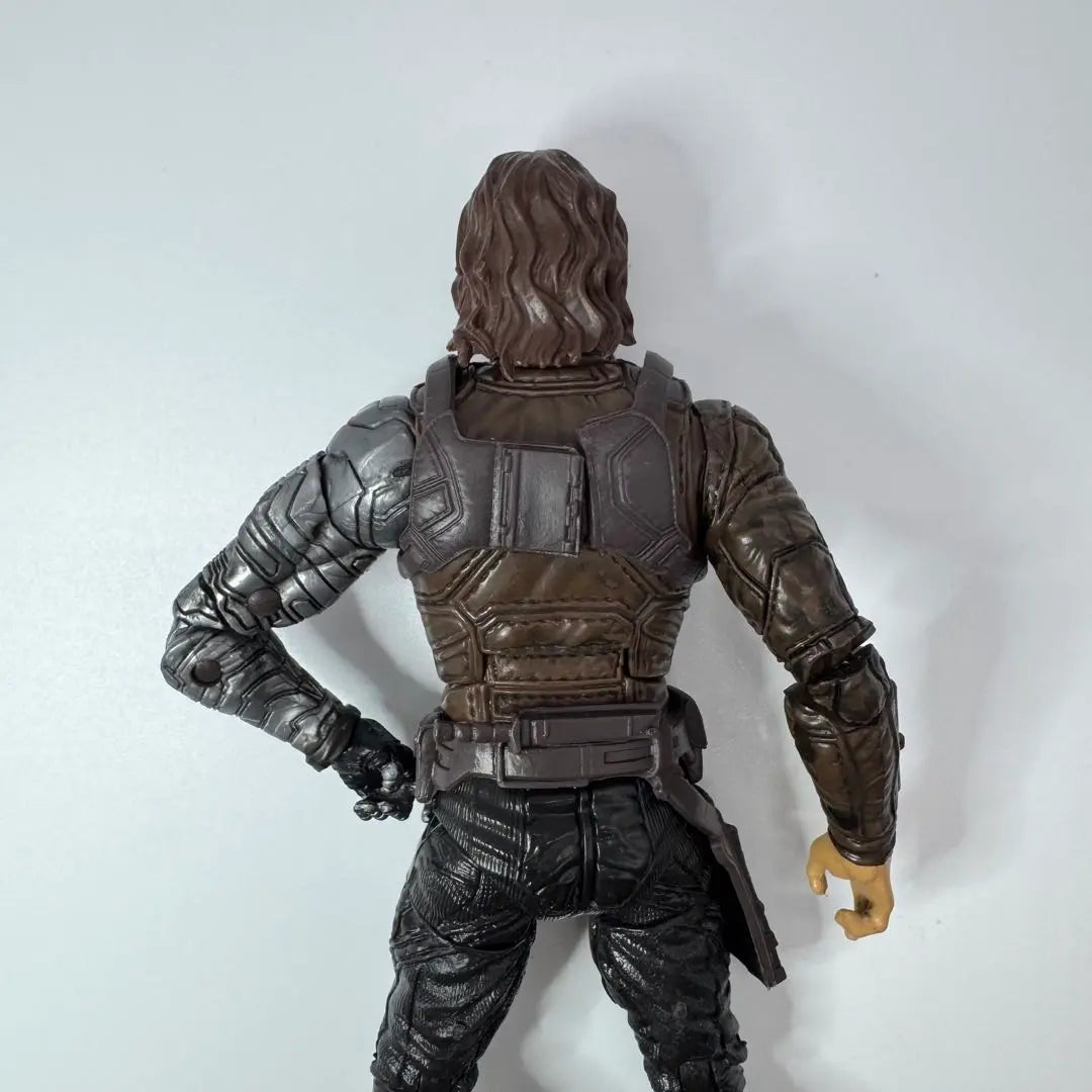 Marvel Legend Winter Soldier Versión cinematográfica Capitán América Bucky