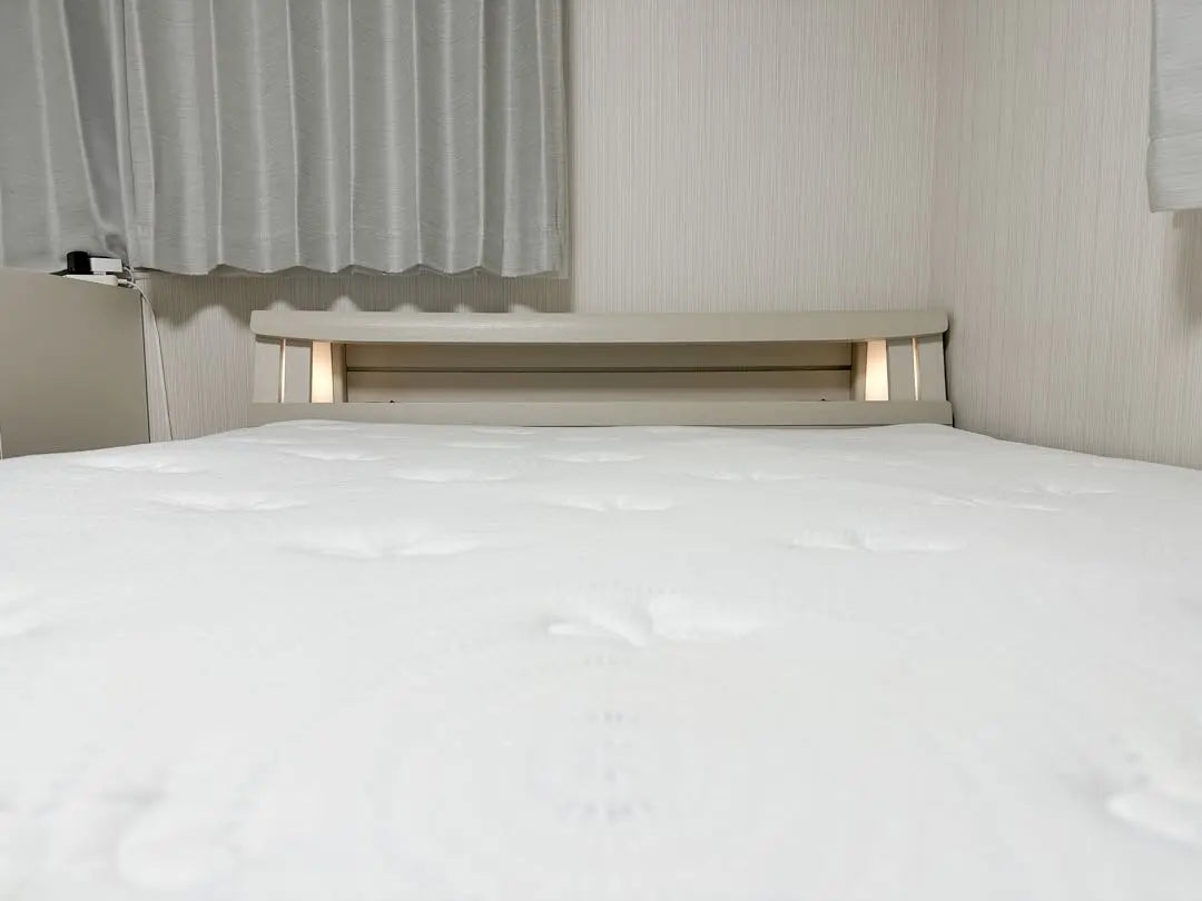 [Double] Set of bed frame & mattress with storage