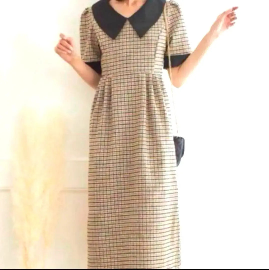 [GRL] Grail ♡ Houndstooth Checkered Pattern Short Sleeve Dress Long Length Pin Tuck