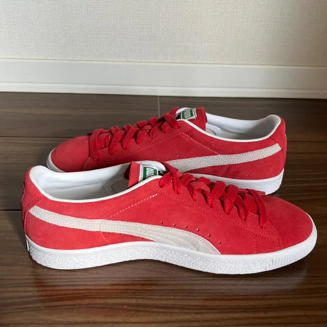 Brand new, unused PUMA suede classic ⅩⅩⅠ red 28cm