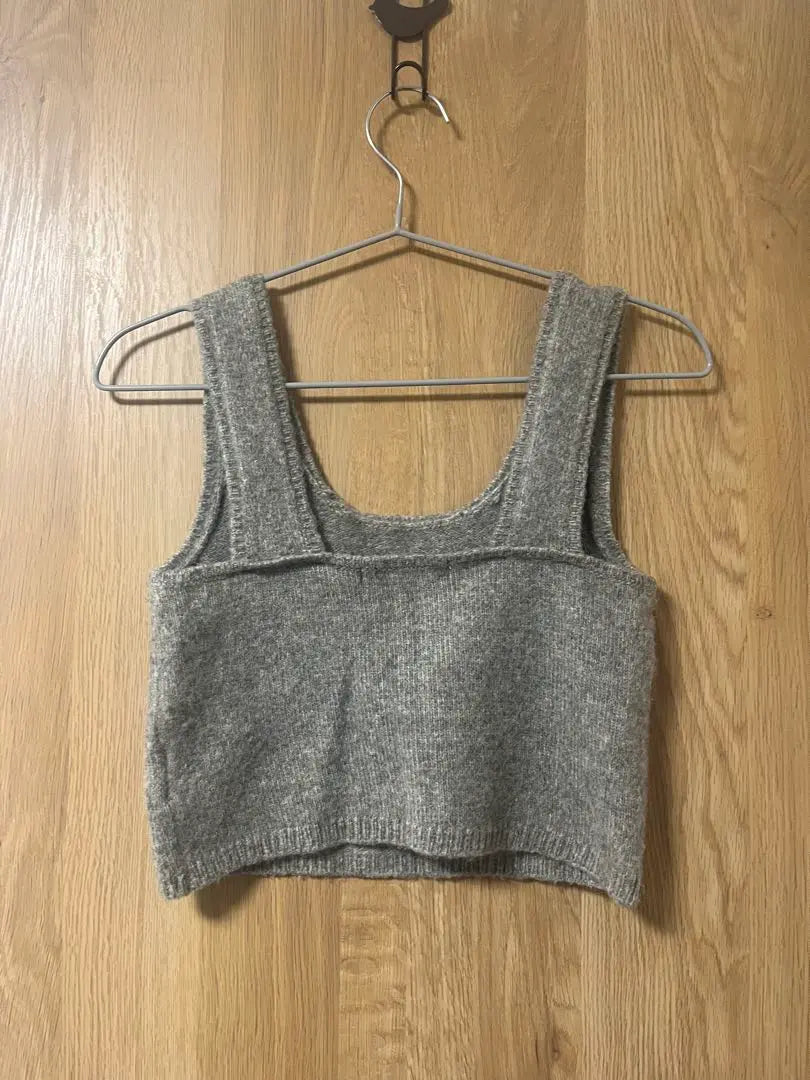 COCODEAL Gray Pearl Short Cardigan and Tank Top Set | COCODEAL グレー パールショートカーディガンとタンクトップセット