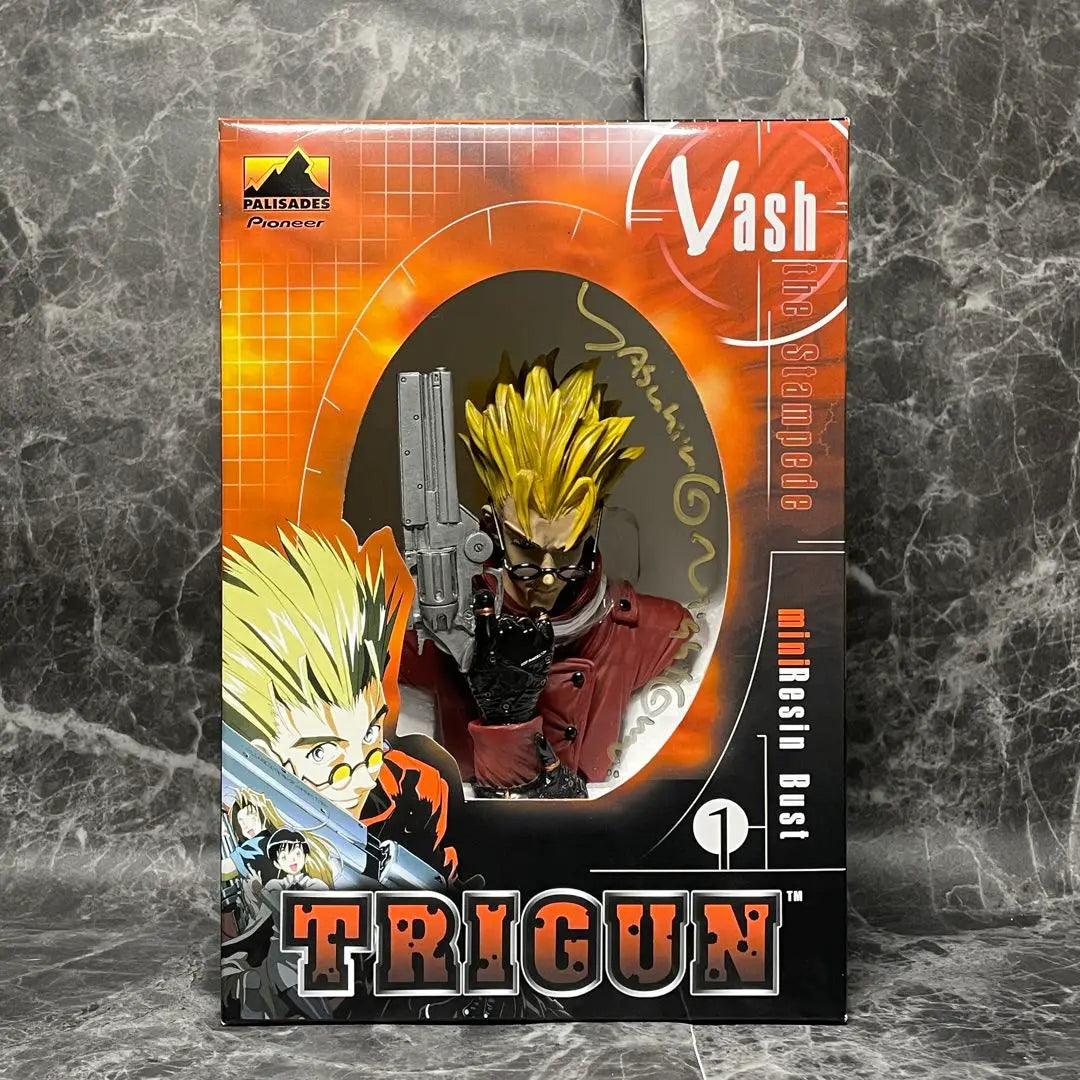 Limited Edition [New and unopened] TRIGUN Vash bust with autograph | 限定品 【新品未開封】TRIGUN ヴァッシュ 胸像 直筆サイン入り