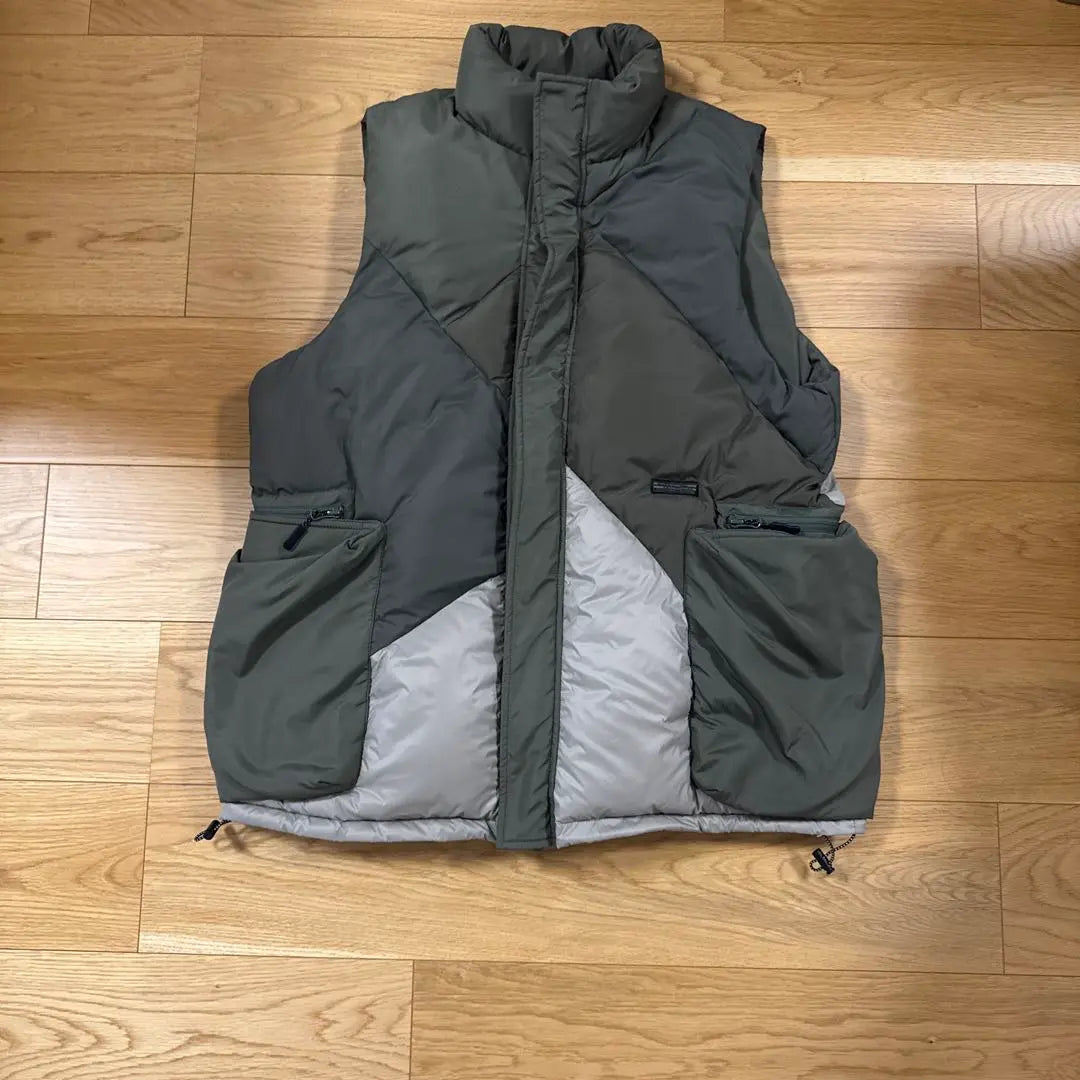 WILDERNESS EXPERIENCE Khaki Down Vest XL