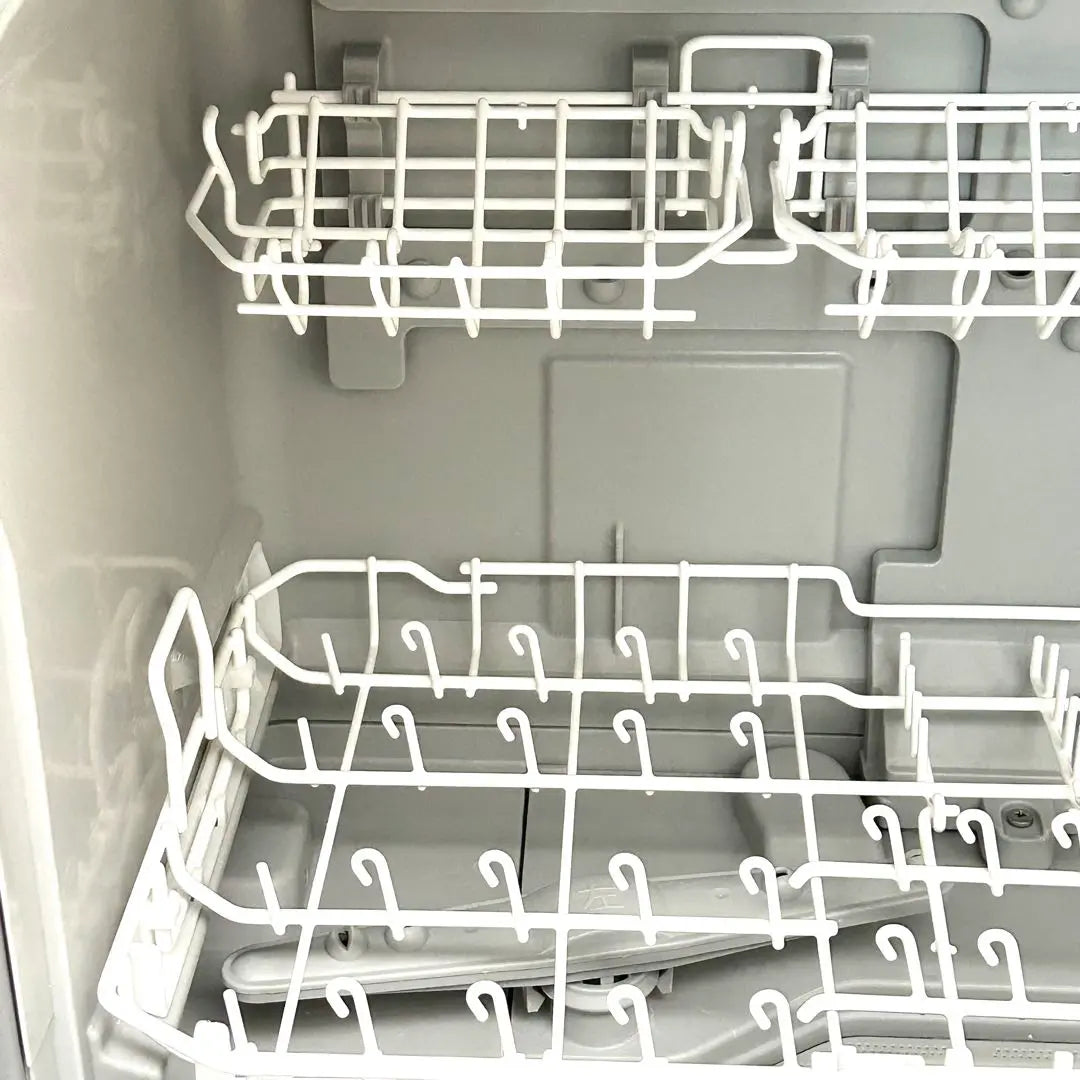 Price not available [No waterworking required] Panasonic dishwasher NP-TSP1-W | 値下不可【水道工事不要】Panasonic 食器洗い乾燥機 NP-TSP1-W