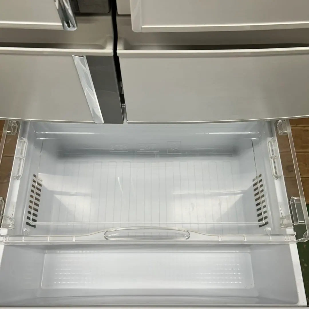 31 Mitsubishi Large Refrigerator 465L Automatic Ice Making 400L or more Home French Door