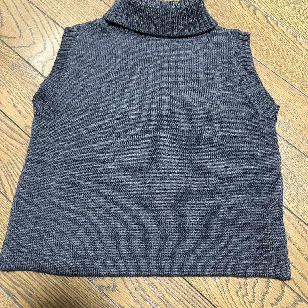 Familia High Neck Sleeve Knit 110cm used goods