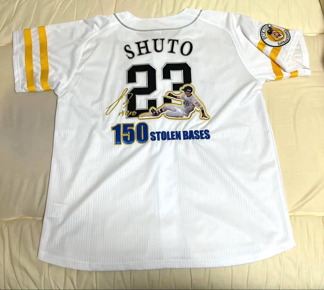 Shuto Yukyo Fukuoka SoftBank Hawks' uniform XL to commemorate the total 150 stolen bases