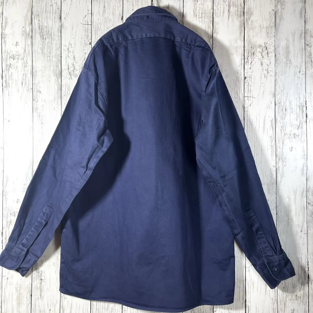 Work shirt, long sleeve shirt, thick, navy, simple, plain, old clothes