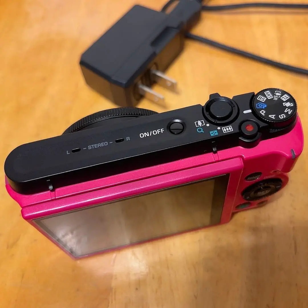 CASIO EXILIM HS EX-ZR1100 Pink | CASIO EXILIM HS EX-ZR1100 ピンク色