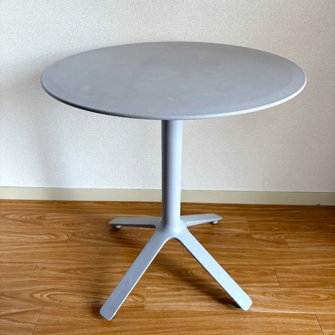 [Moving Sale] toou eX round table