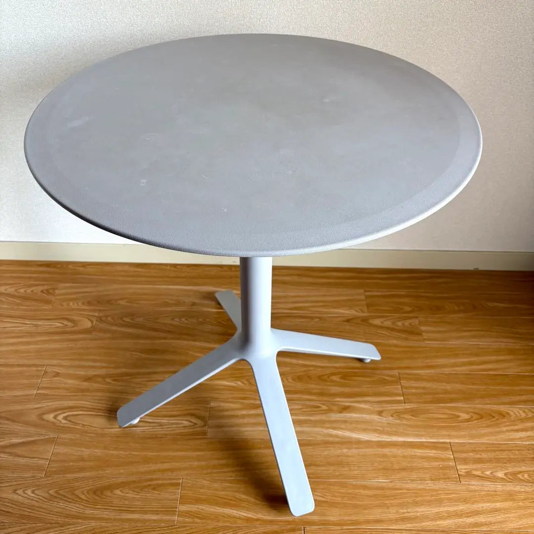 [Moving Sale] toou eX round table