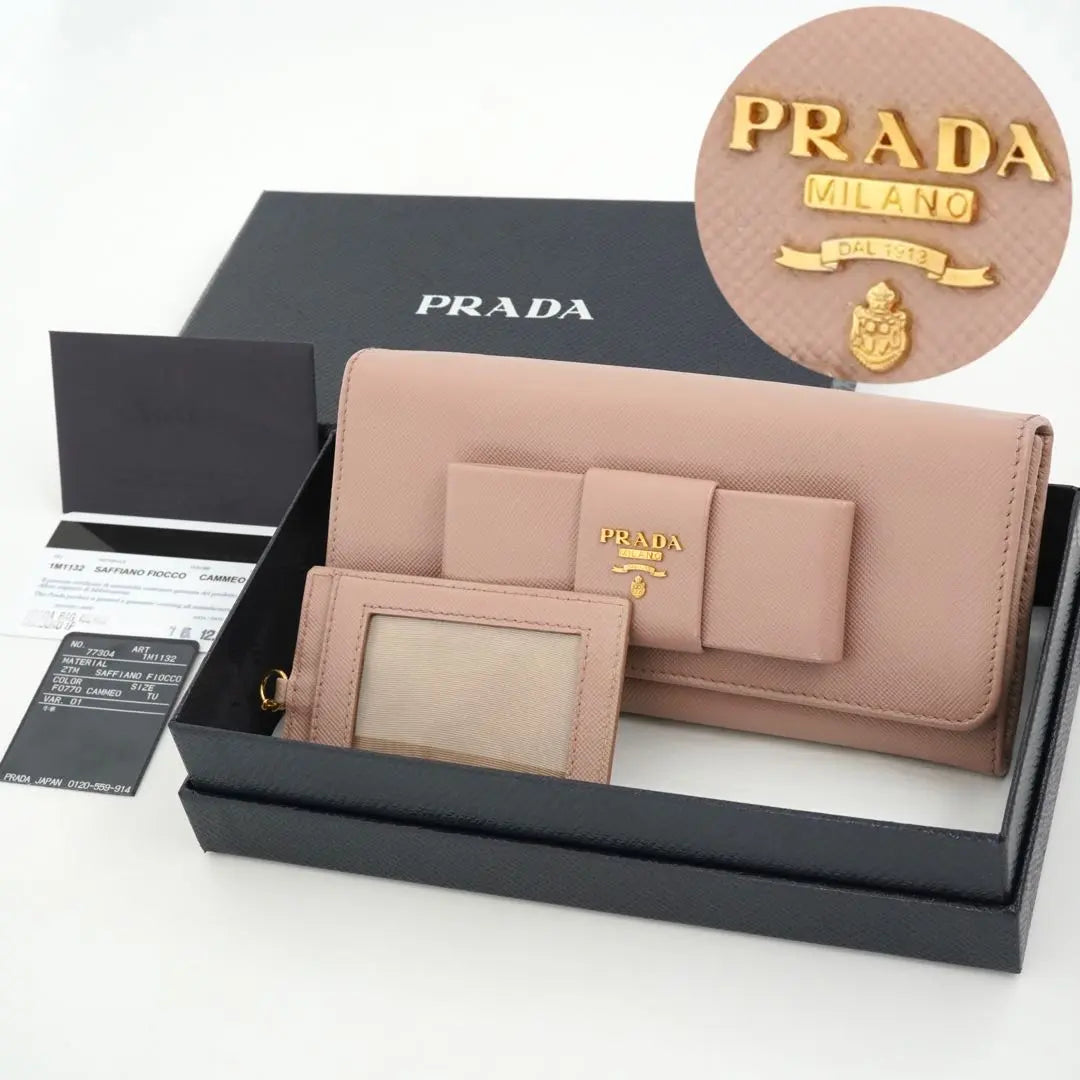 ✨It's almost unused, with box warranty ✨ Prada long wallet Saffiano leather metal logo