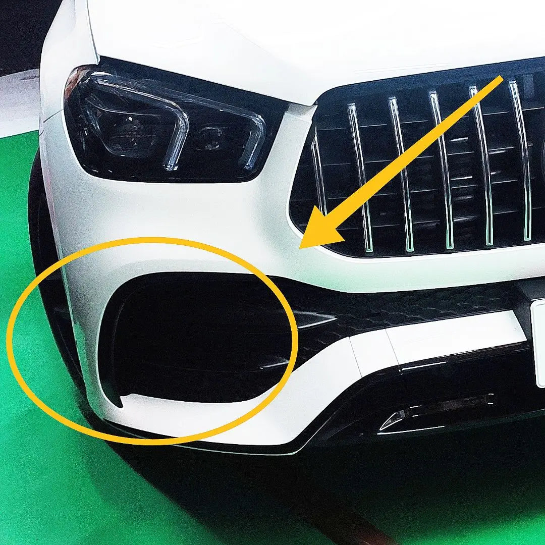 Shipping included Mercedes-Benz GLE53 Front Bumper Side Garnish