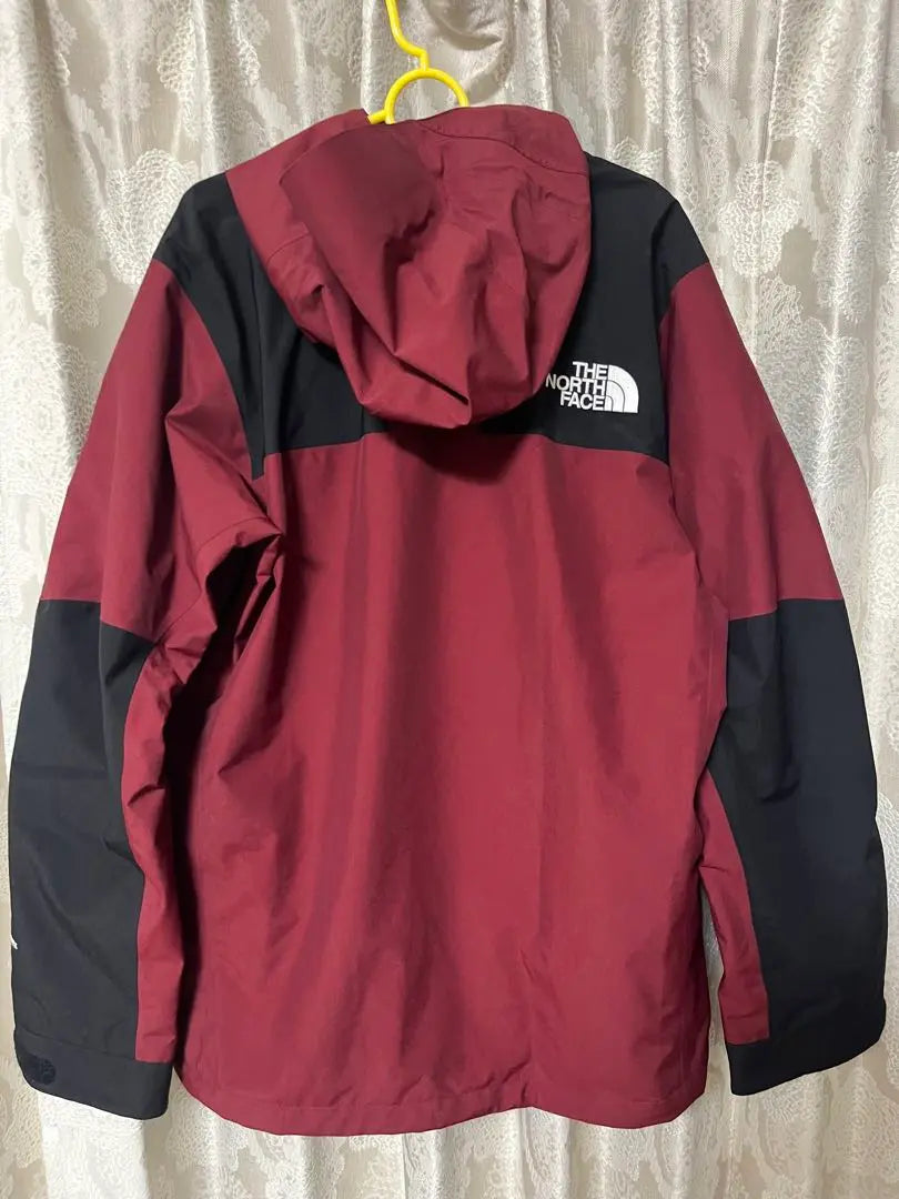 North Face Mountain Jacket NP61800 CV Code Van XL Size