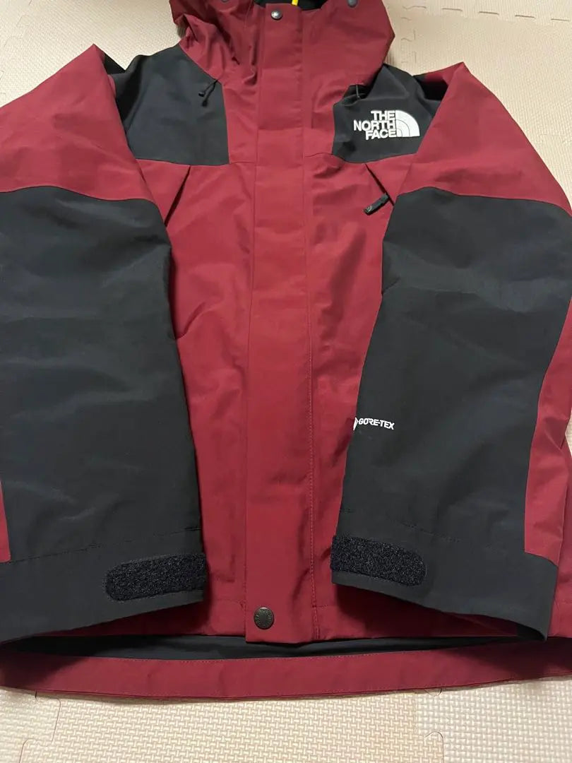 North Face Mountain Jacket NP61800 CV Code Van XL Size