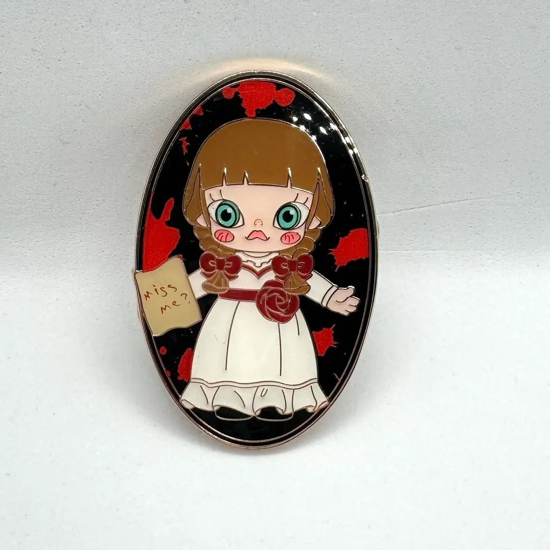 [POPMART] Molly Pin Badge ANNABELLE