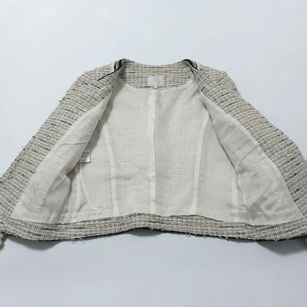 Jiyu Ward Chaqueta de tweed sin color Blanco 38 Talla M | 自由区 ノーカラー ツイードジャケット ホワイト系 38 Mサイズ