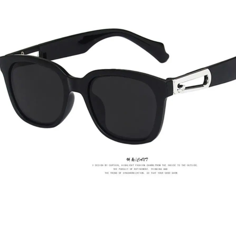 Silver Boston Black Smaller Face Effect Sea [2 items left] Wellington Sunglasses