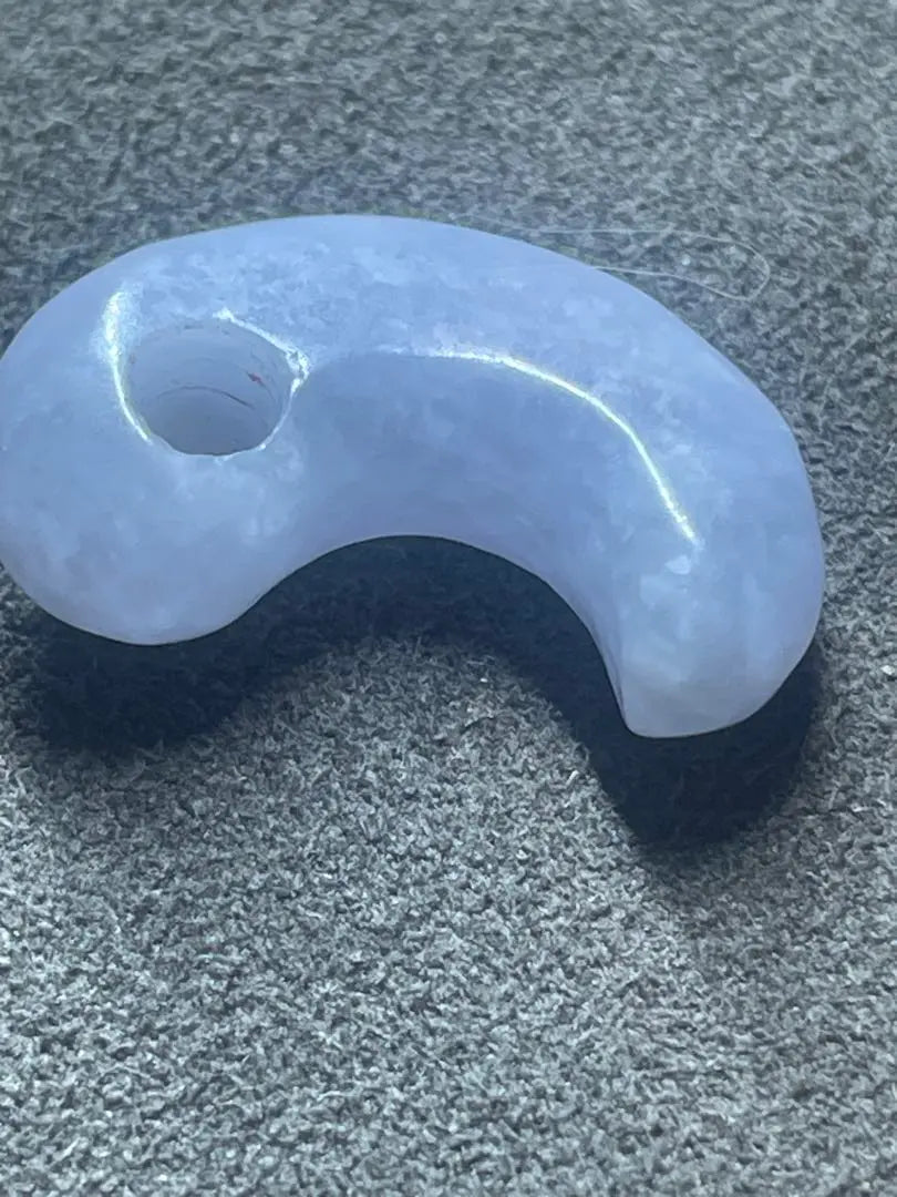 Kofun period jade jade lavender jade exclusive goods | 古墳時代　翡翠製勾玉　ラベンダー翡翠　出土品