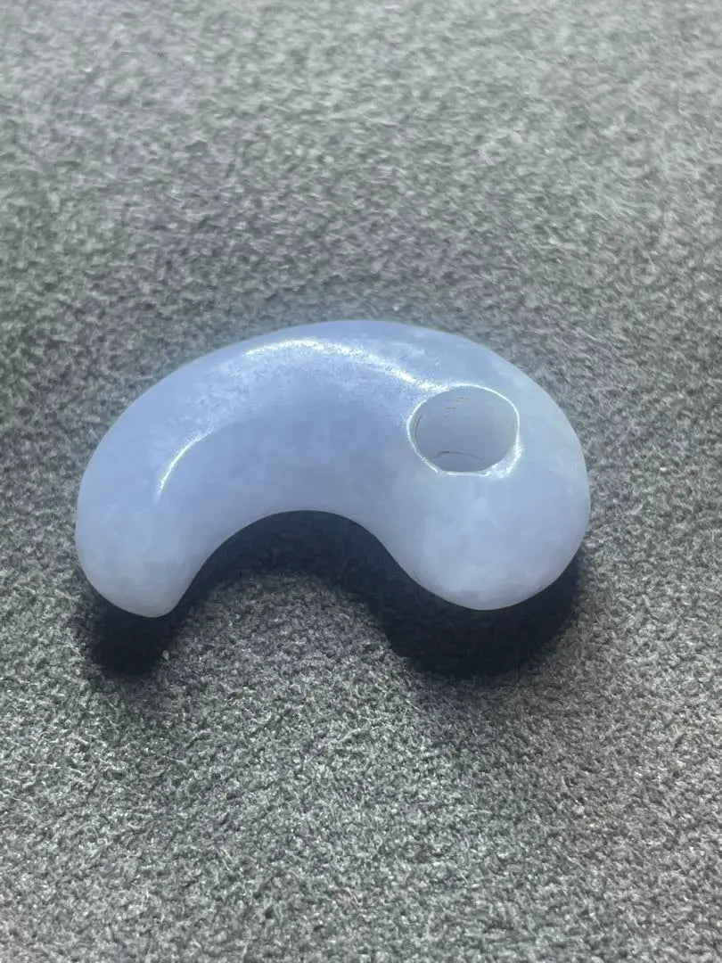 Kofun period jade jade lavender jade exclusive goods | 古墳時代　翡翠製勾玉　ラベンダー翡翠　出土品