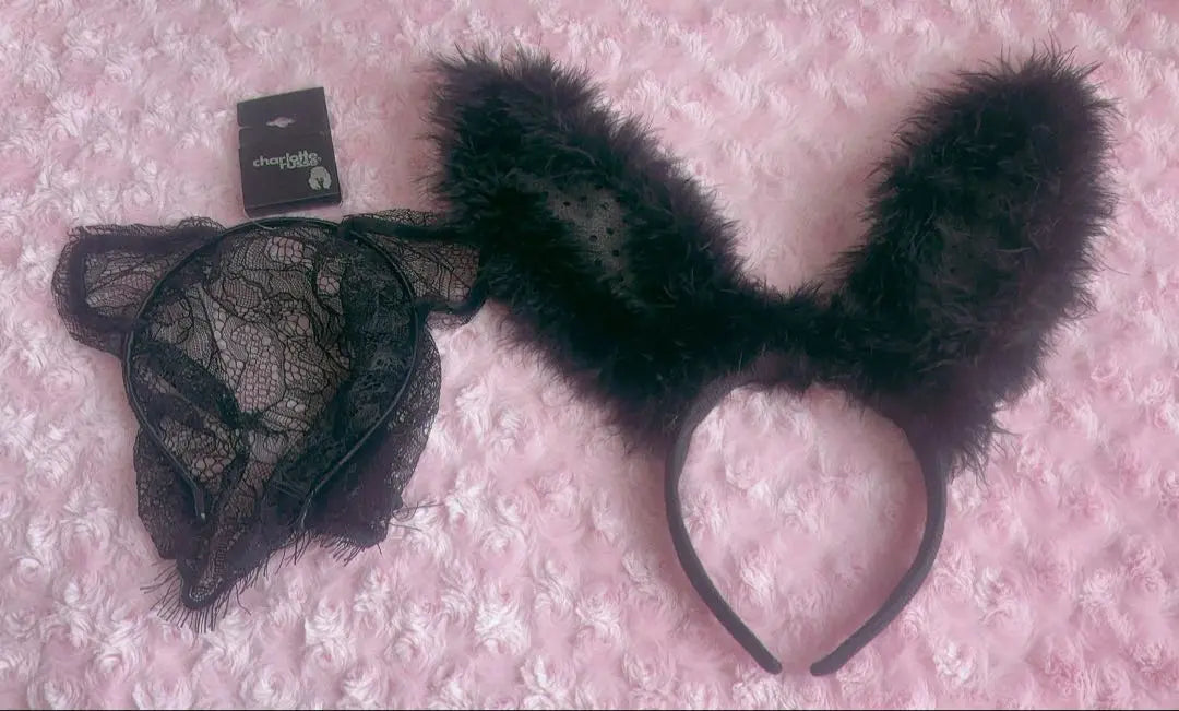 ★Good condition & super cheap Halloween cosplay fluffy bunny black lace headband 2-piece set★