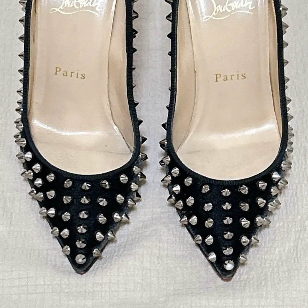 ✨Producto popular✨ [Christian Louboutin] Tachuelas Louboutin