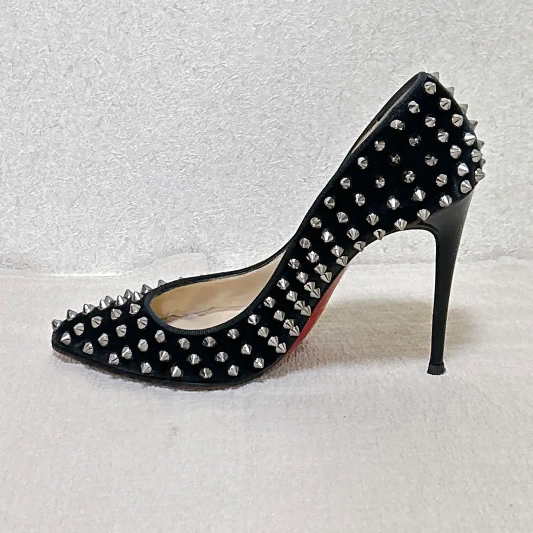 ✨Producto popular✨ [Christian Louboutin] Tachuelas Louboutin