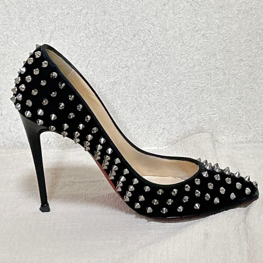 ✨Producto popular✨ [Christian Louboutin] Tachuelas Louboutin