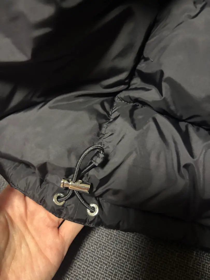 Moncler MONCLER Black Down Jacket Hanger with Cover | モンクレール MONCLER ブラック ダウンジャケット　ハンガー　カバー付き