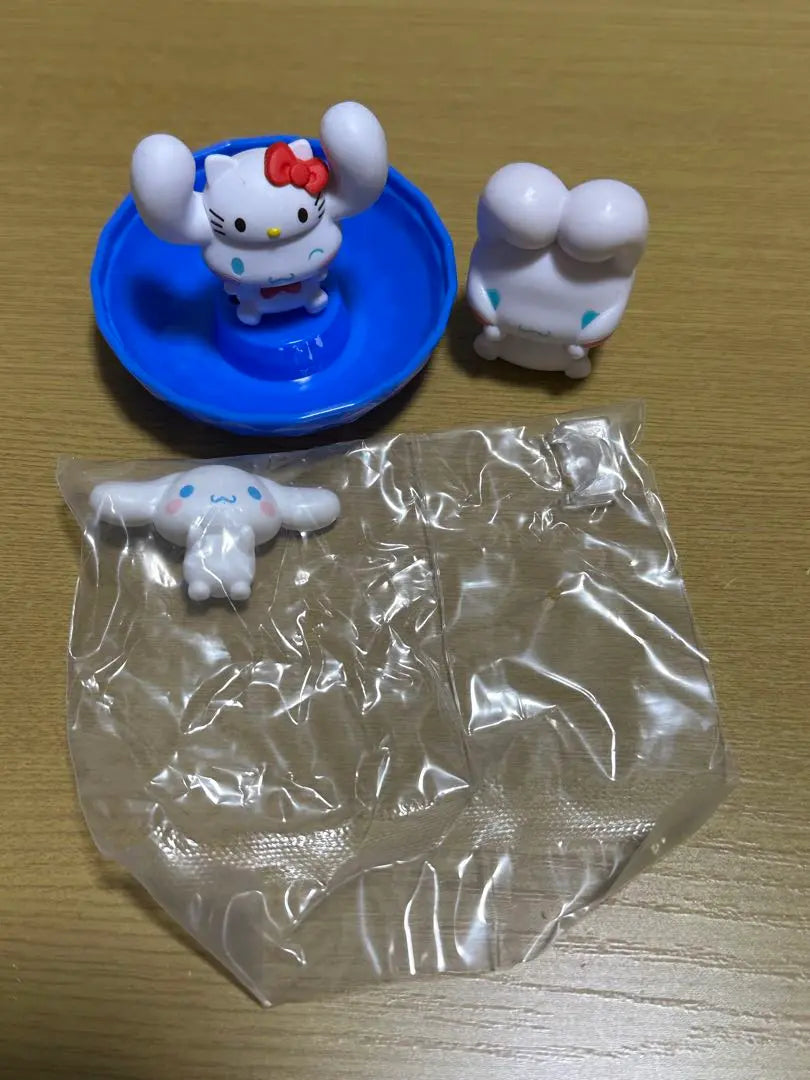 Conjunto Gacha Gacha de Cinnamoroll