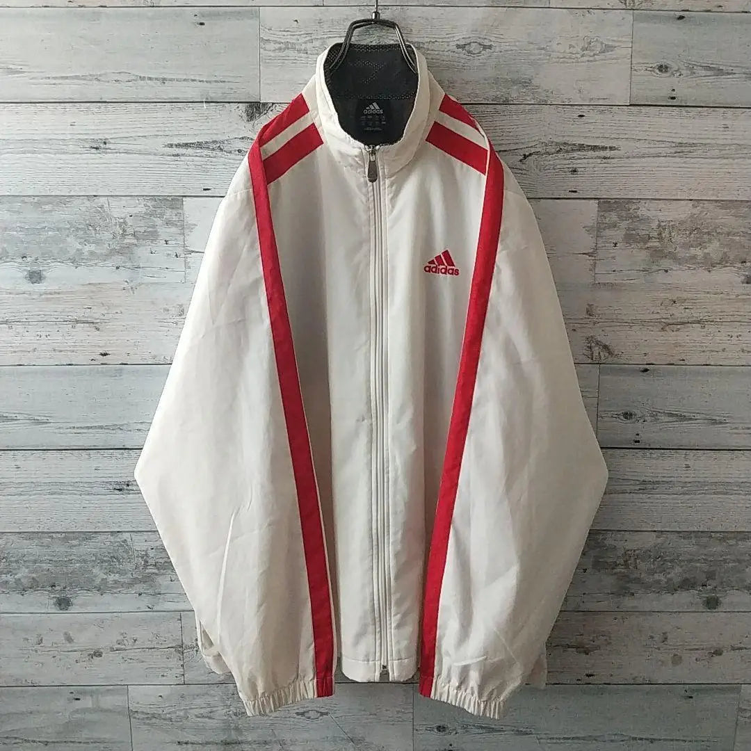 Chaqueta de nailon con logotipo bordado de Adidas de los años 90 en color raro, talla L, color beige claro