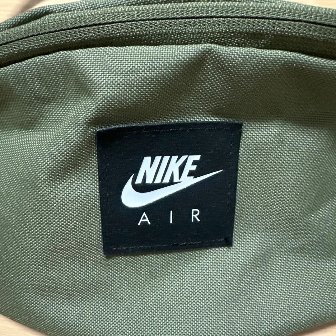 NIKE AIR Body Bag Olive