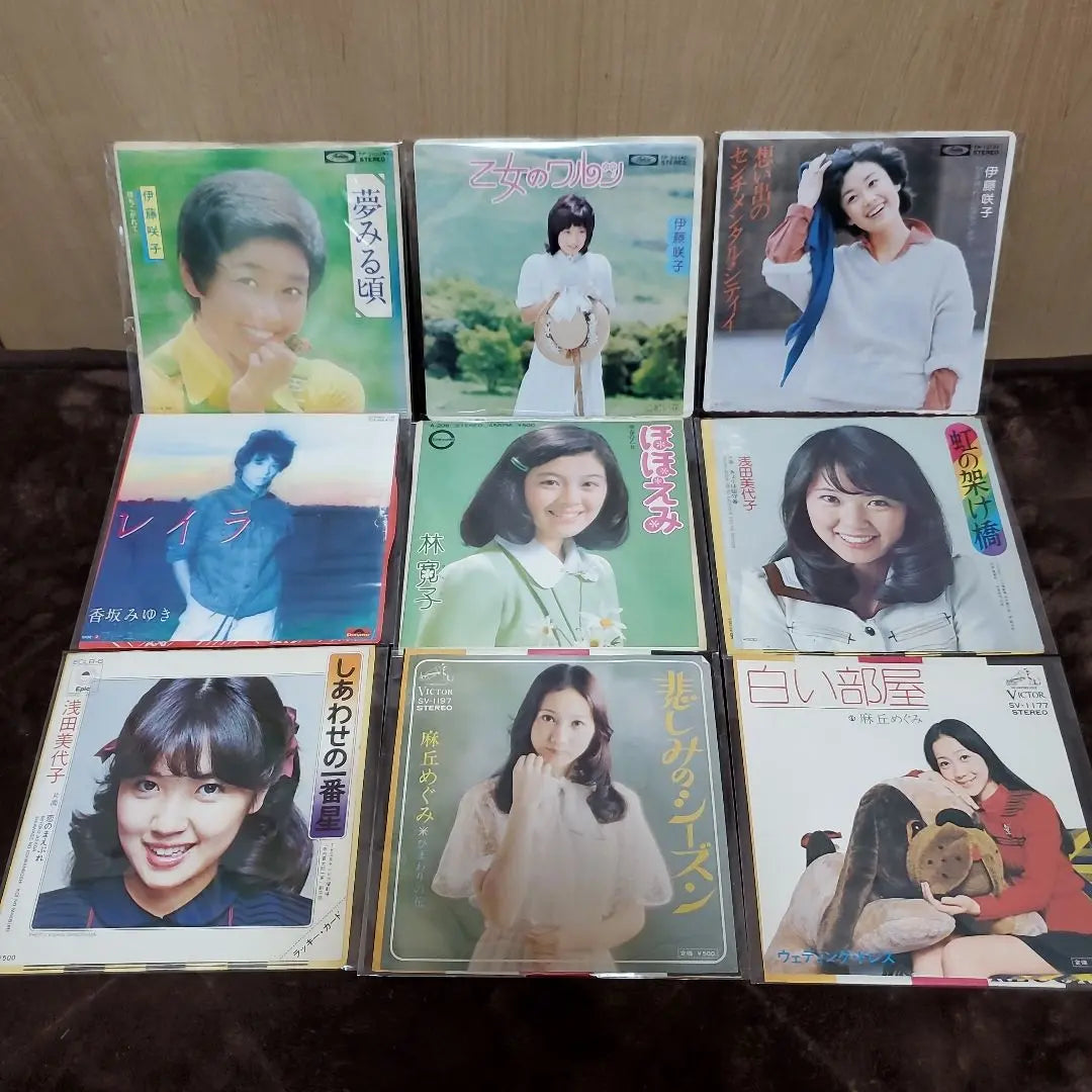 [Records Bulk Sales] Showa Women's Idol EP Records 117 (Akina Nakamori and others) | 【レコードまとめ売り】昭和女性アイドルEPレコード117枚（中森明菜他）