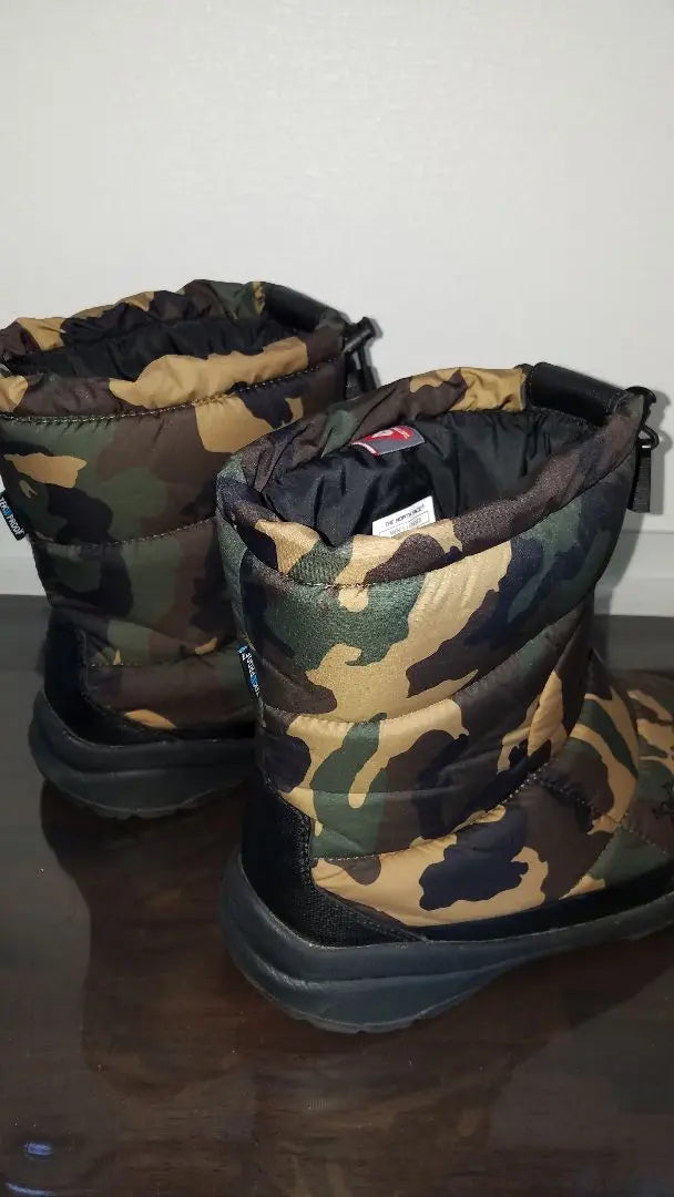 THE NORTH FACE Nuptse Booty Camouflage Camouflage 28cm North