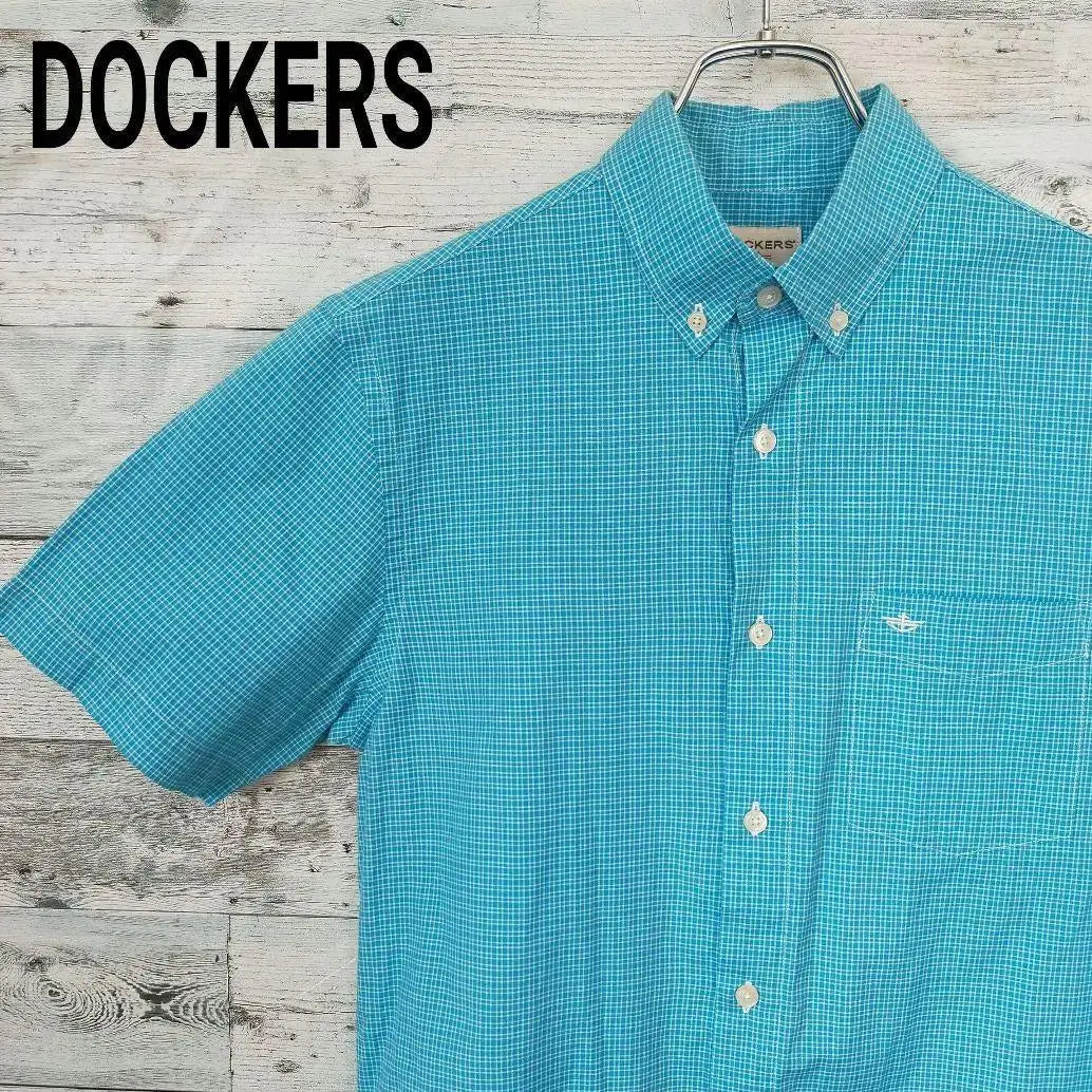 [Very popular] DOCKERS ☆ Check pattern ☆ Short sleeve shirt ☆ Embroidery ☆ One-point logo