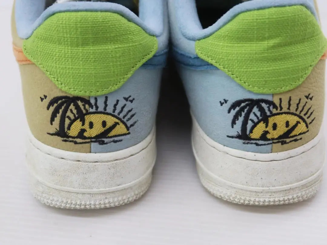 NIKE AIR FORCE 1 07 LV8 NN "SUN CLUB"