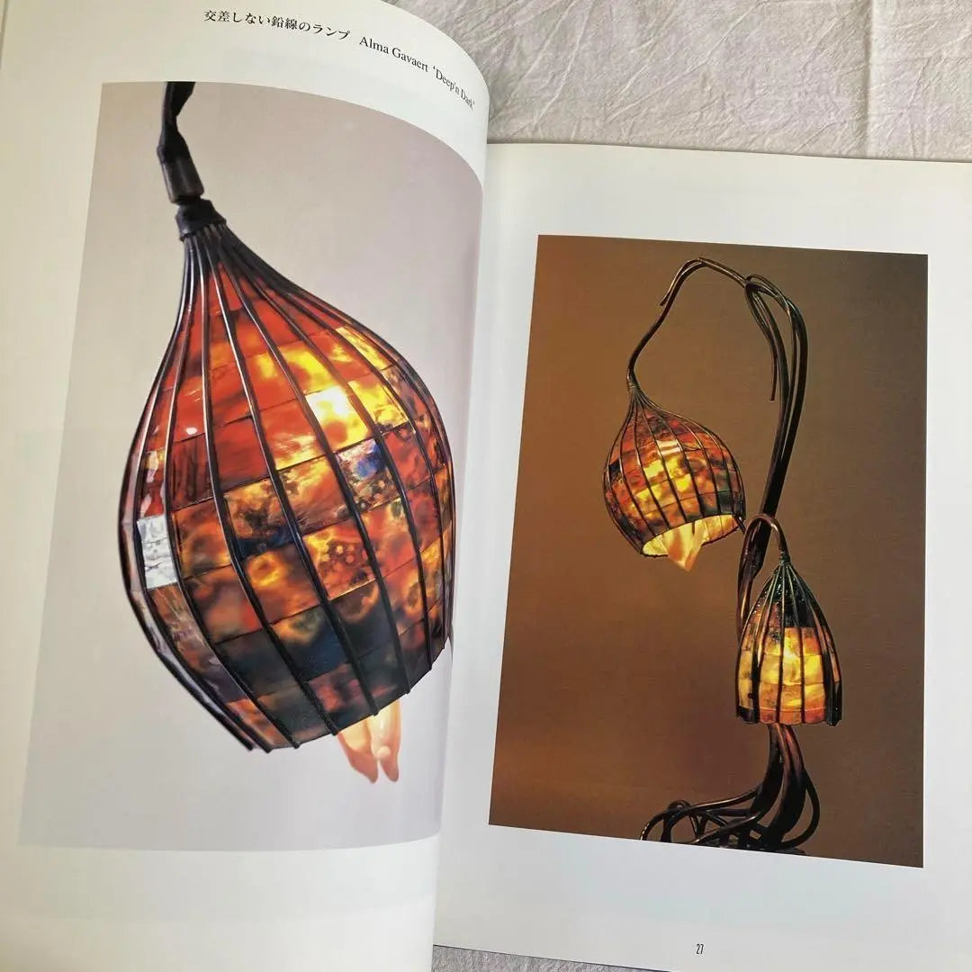 Light and Prayer of Stained Glass Shibata Katsumi | Ideas and Expressions