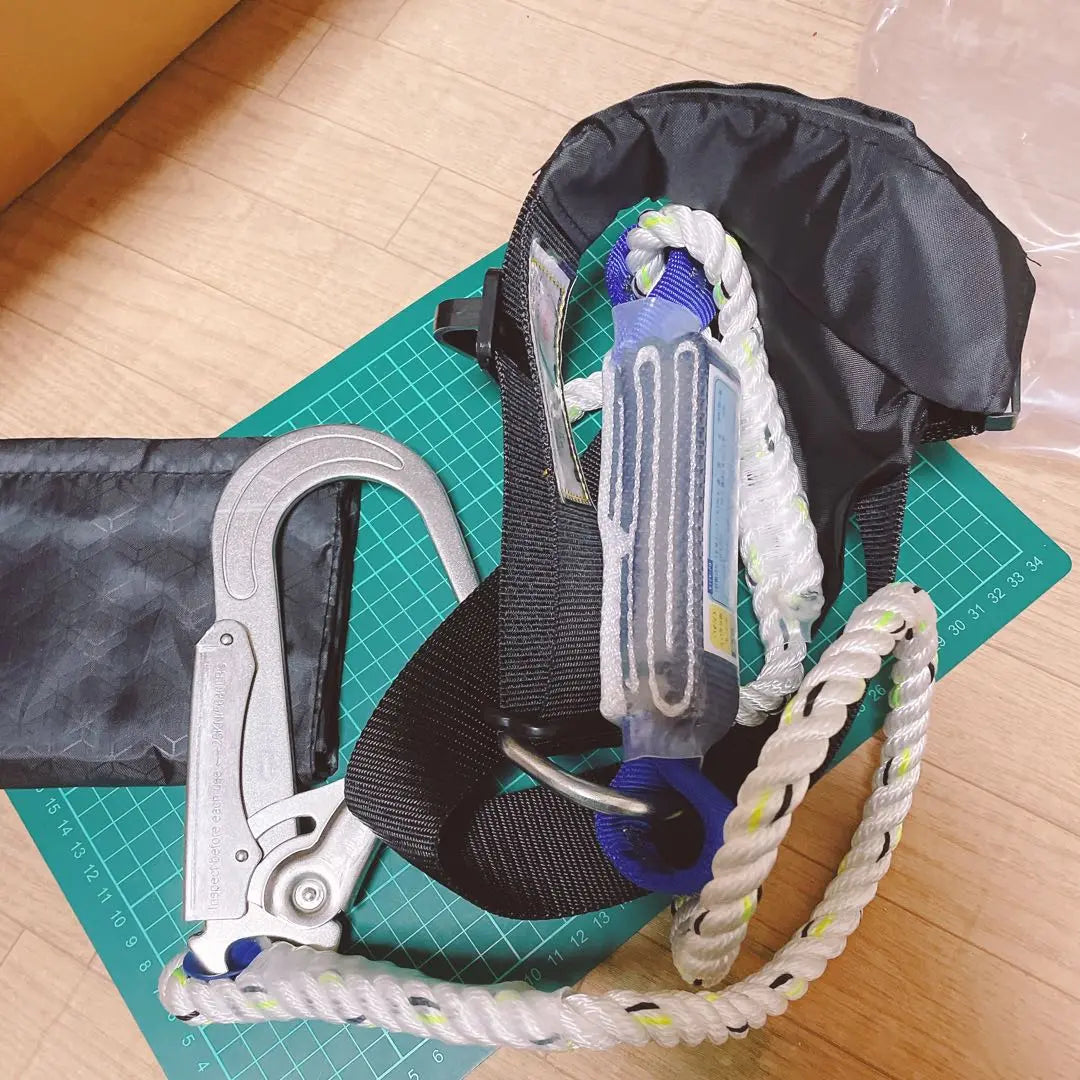 Body belt type safety belt, fall prevention device rope type, single lanyard, pass-through buckle | 胴ベルト型 安全帯　墜落制止器具ロープ式 1丁掛けランヤード パススルーバックル