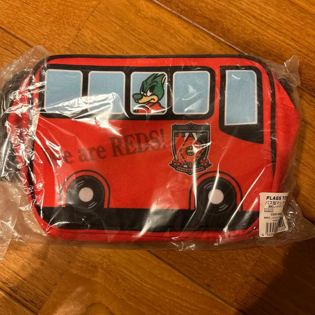 Urawa Reds bus-type multi-bag